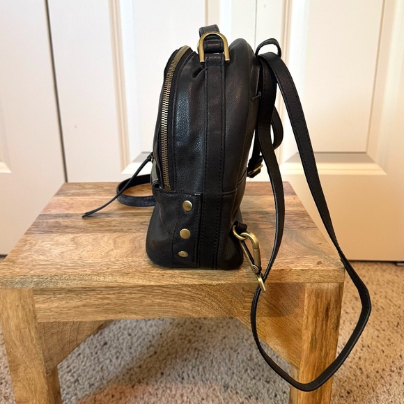 HOBO Mini Backpack or Purse (2 in 1) - Picture 2 of 8